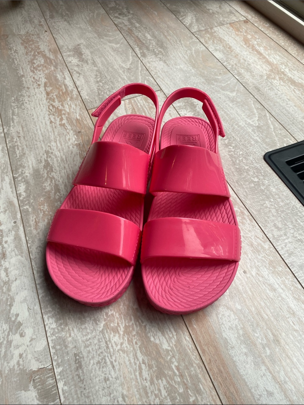 REEF water vista sandal size 8 - Picture 4 of 8